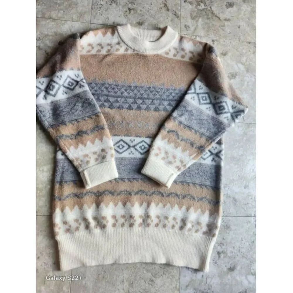 S19 DAVI & DANI Cream, Tan and Gray Fair Isle Stripe Patterned Crewneck Sweater